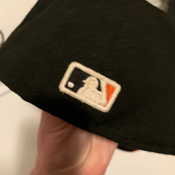 Baseball cap “SF Giants” 7 1/4 size EUC! - Picture 3 of 5